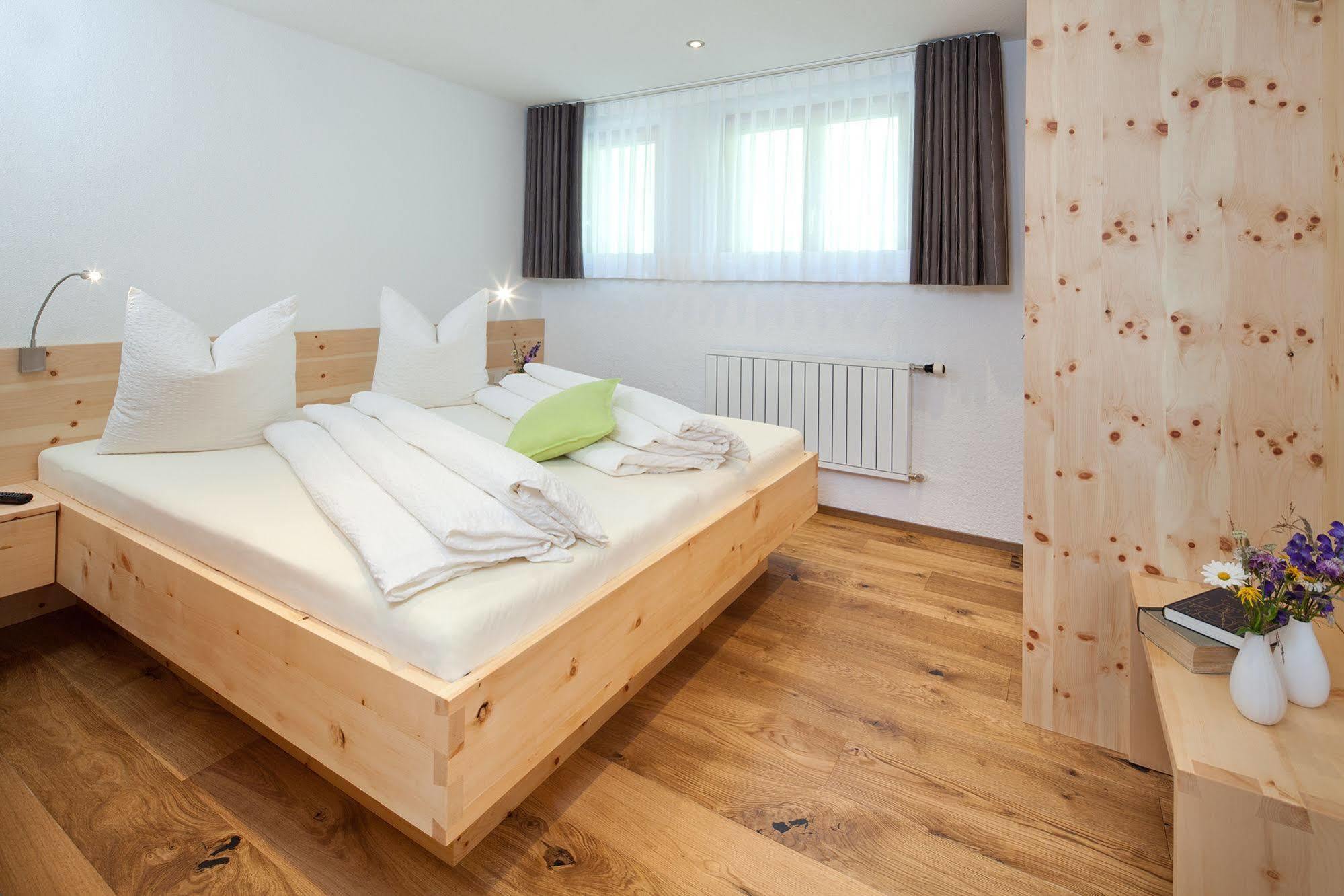 Aparthotel Brunnenhof Damuels Esterno foto